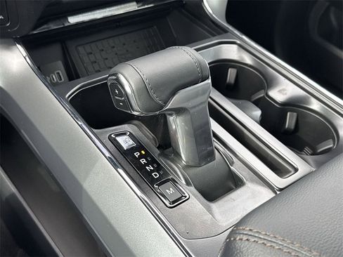 New 2025 Ford F150 Lariat w/ Equipment Group 502A High image 15