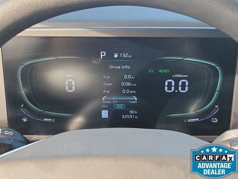 Used 2023 Kia Niro LX image 27