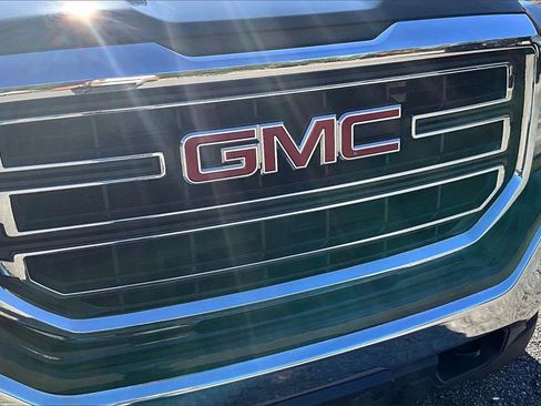 Certified 2018 GMC Sierra 1500 SLE w/ SLE Value Package image 27