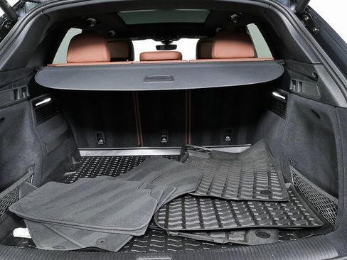 Used 2023 Audi Q5 2.0T Premium w/ Convenience Package image 26