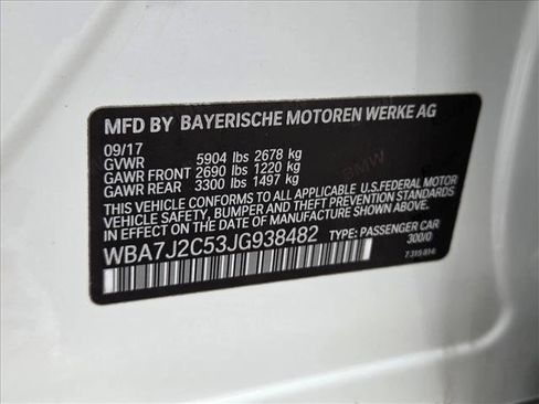 Used 2018 BMW 740e xDrive image 25