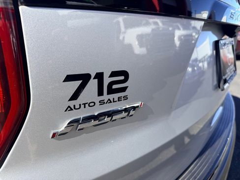 Used 2018 Ford Explorer Sport image 36