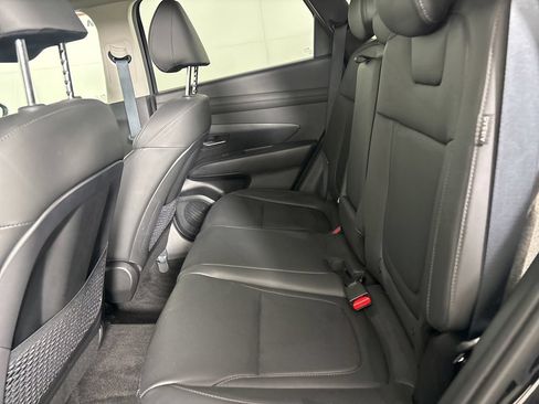 Used 2025 Hyundai Tucson SEL AWD/4WD image 24