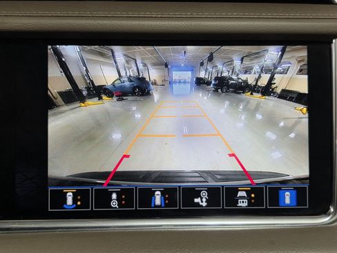 Used 2023 GMC Yukon Denali w/ Max Trailering Package image 28