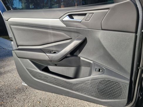 Used 2025 Volkswagen Jetta S image 19