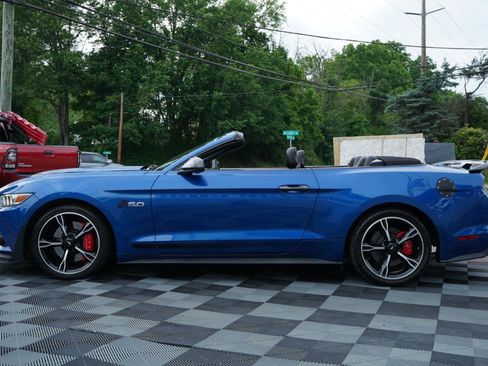 Used 2017 Ford Mustang GT Premium w/ Equipment Group 401A RWD image 11