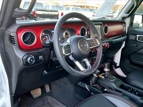 Certified 2023 Jeep Wrangler Unlimited Rubicon w/ Cold Weather Group image 13