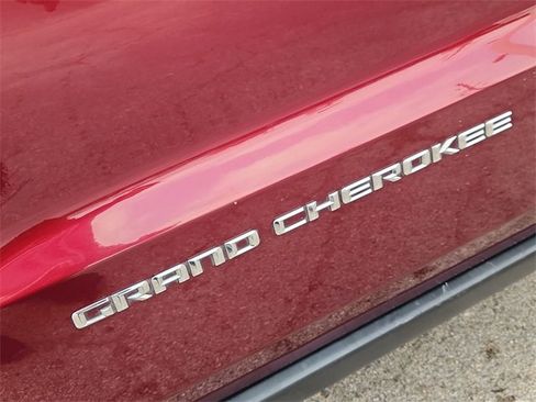 Used 2016 Jeep Grand Cherokee Laredo w/ Quick Order Package 23E image 30