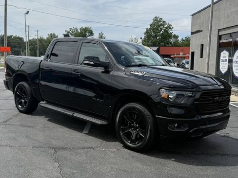 Used 2021 RAM 1500 Big Horn AWD/4WD image 2