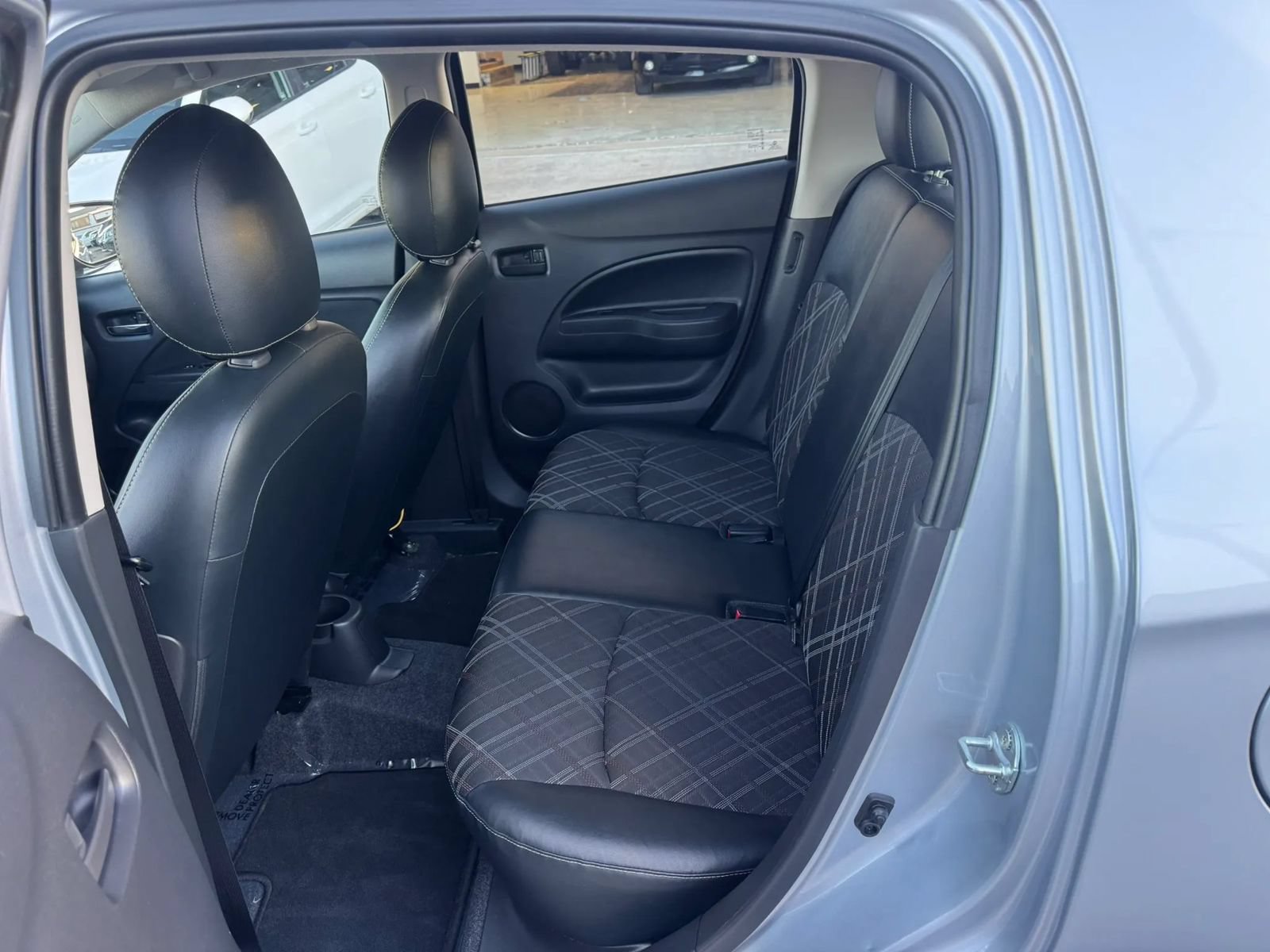 Used 2024 Mitsubishi Mirage SE FWD image 9