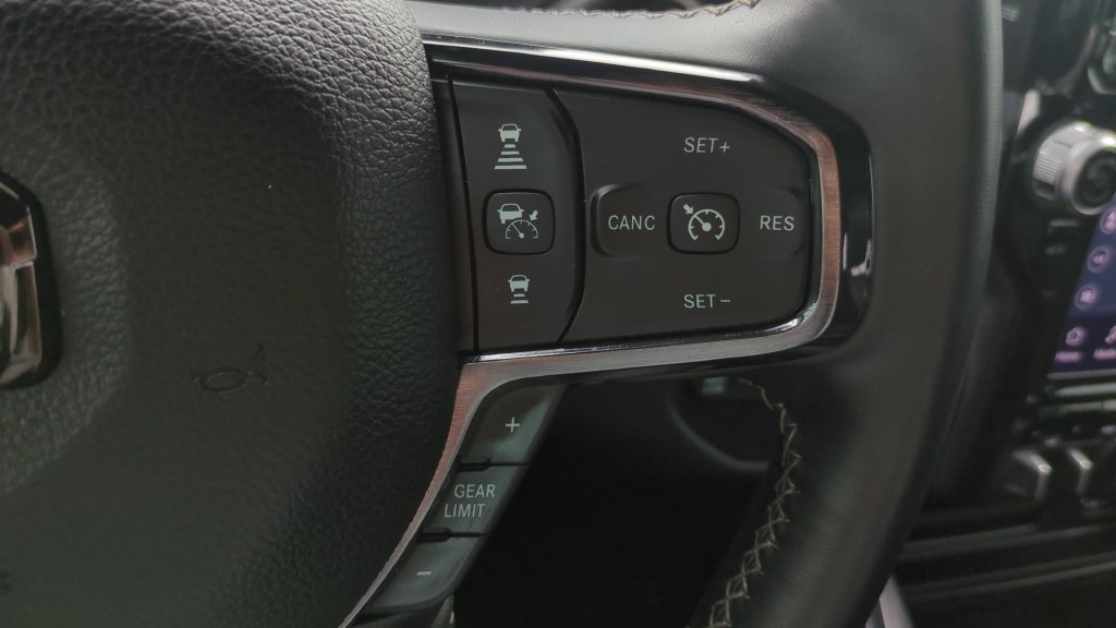 Used 2024 RAM 3500 Limited AWD/4WD image 21