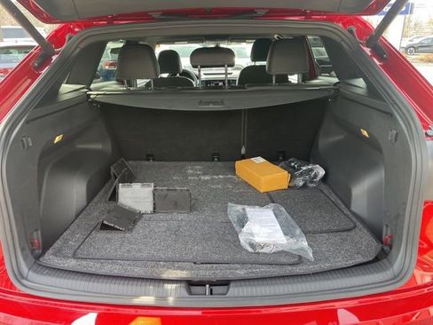 Certified 2023 Volkswagen Atlas Cross Sport SE image 9