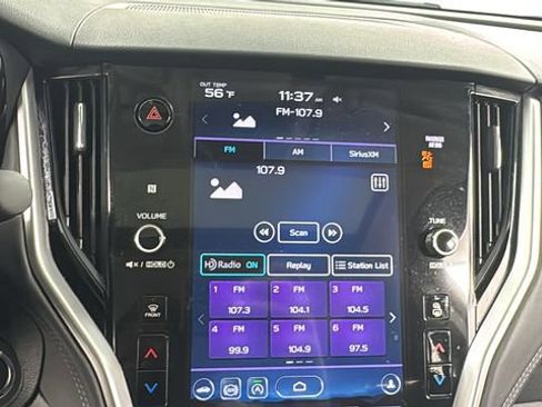 Used 2022 Subaru Outback Premium image 25