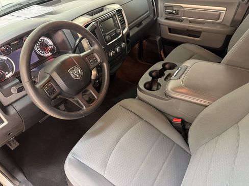 Used 2013 RAM 1500 Classic SLT w/ Premium Display Pkg AWD/4WD image 4