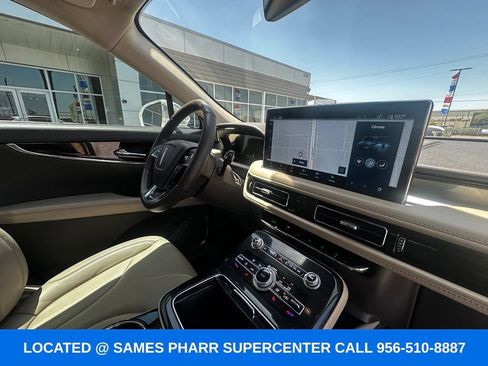 Used 2023 Lincoln Nautilus FWD w/ Premium Package image 27