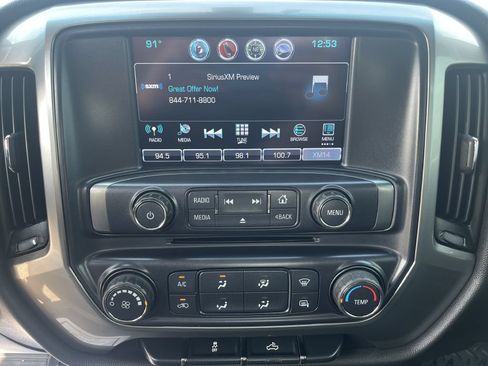 Used 2018 Chevrolet Silverado 2500 LT AWD/4WD image 23