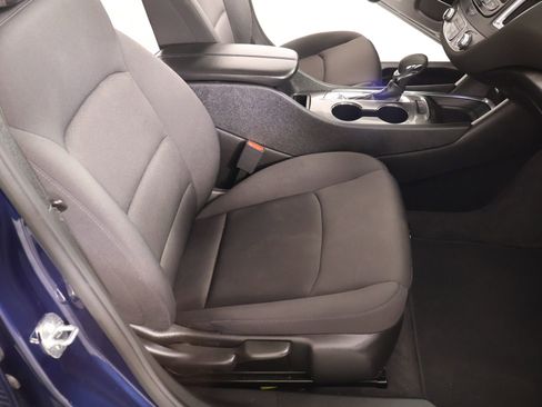 Used 2021 Chevrolet Malibu LT FWD image 13