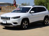 Used 2019 Jeep Cherokee Limited image 3