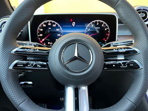 New 2026 Mercedes-Benz GLC 300 image 23