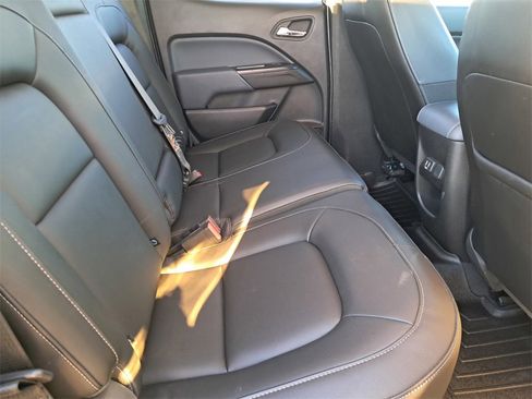 Used 2019 Chevrolet Colorado Z71 image 15