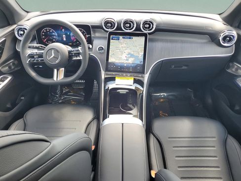 Certified 2026 Mercedes-Benz GLC 300 4MATIC image 9
