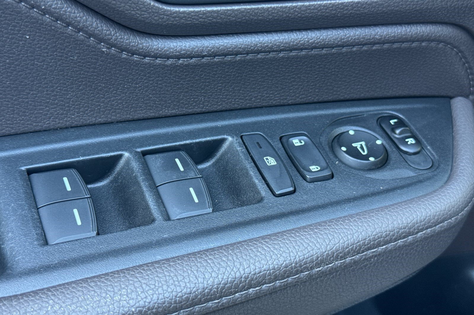 Used 2018 Honda Odyssey EX-L image 14