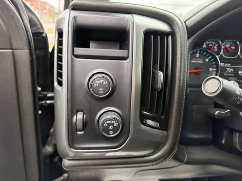 Used 2018 Chevrolet Silverado 1500 LTZ Z71 w/ LTZ Plus Package image 16