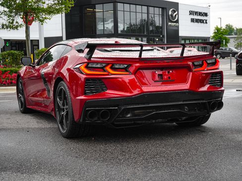 Used 2022 Chevrolet Corvette Stingray Preferred Cpe w/ Z51 Performance Package RWD image 7