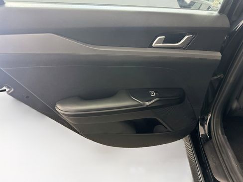 Used 2022 Kia K5 LXS FWD image 26