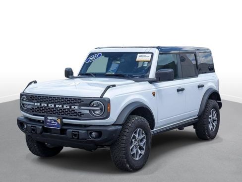 Certified 2025 Ford Bronco Badlands AWD/4WD image 5