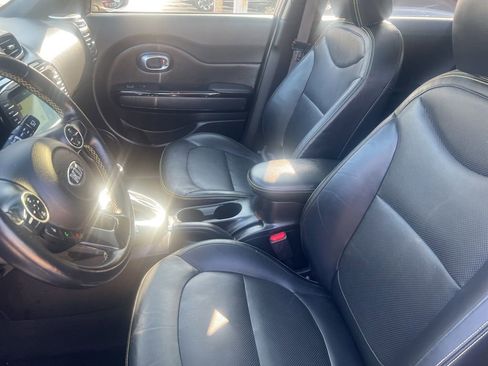 Used 2014 Kia Soul + w/ Primo Package image 4