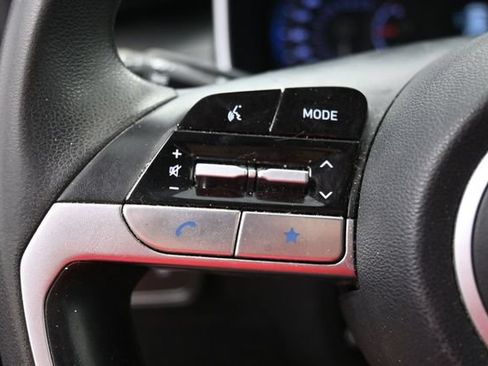 Used 2022 Hyundai Tucson SE AWD/4WD image 18