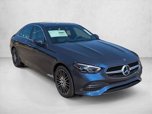Used 2025 Mercedes-Benz C 300 Sedan image 7