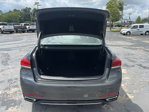 Used 2018 Genesis G80 3.8 AWD/4WD image 11