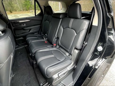 New 2025 Honda Pilot EX-L image 15