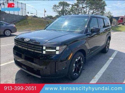 New 2025 Hyundai Santa Fe SE image 1