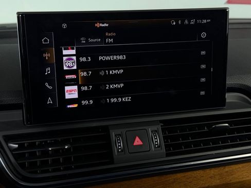 Used 2022 Audi Q5 2.0T Premium image 15