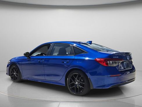 Certified 2024 Honda Civic Sport image 8