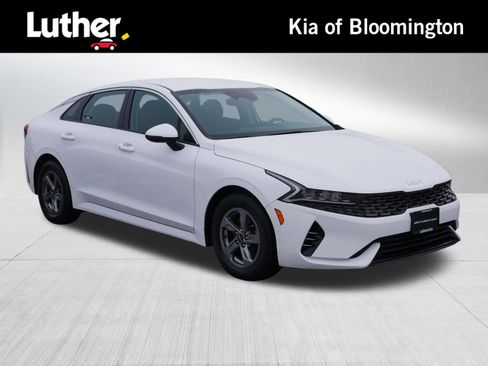 Used 2023 Kia K5 LXS image 1