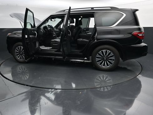 Used 2023 Nissan Armada SL w/ Midnight Edition Package AWD/4WD image 42