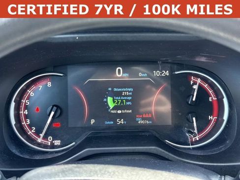 Used 2024 Toyota RAV4 LE image 27