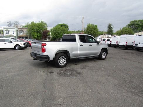 Used 2022 Chevrolet Silverado 1500 W/T w/ WT Value Package AWD/4WD image 6