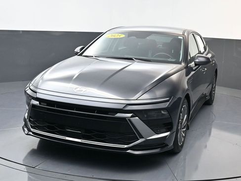 Certified 2025 Hyundai Sonata SEL image 8