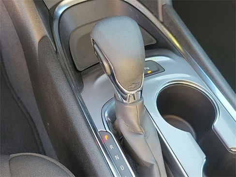 Used 2024 Chevrolet Malibu LT image 27