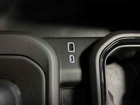 Used 2026 GMC Sierra 1500 AT4X AWD/4WD image 33
