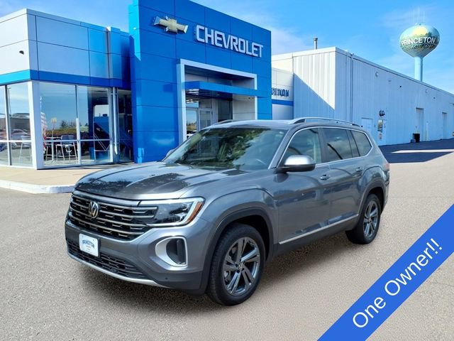 Used 2025 Volkswagen Atlas SEL AWD/4WD image 8