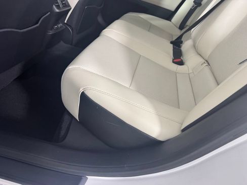 Used 2024 Lexus ES 350 w/ Premium Package FWD image 30