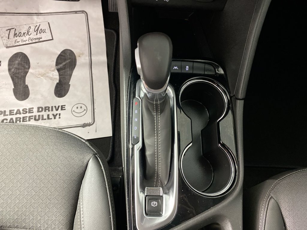 Used 2024 Buick Encore GX Preferred w/ Comfort Package FWD image 19