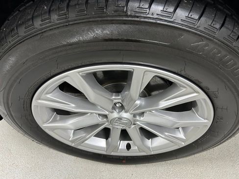 Used 2023 Honda CR-V EX image 9