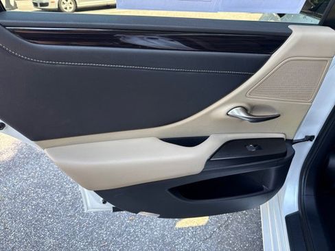 Used 2021 Lexus ES 350 w/ Premium Package FWD image 35